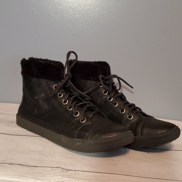 Blowfish Shoes - BOGO Blowfish Pikel SHR Black Old Saddle PU size 8